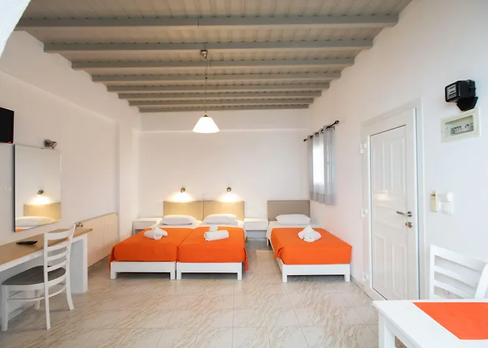 Marina Blue בית הארחה