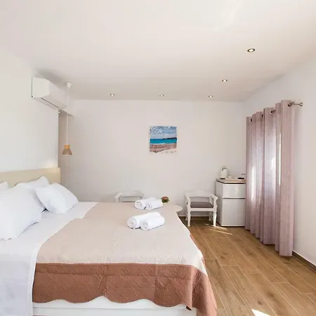 Marina Blue Pensión Ornos (Mykonos)