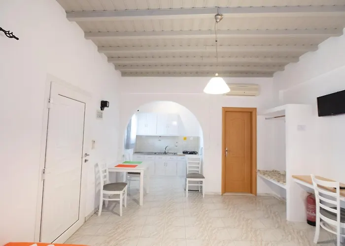 Marina Blue Πανσιόν