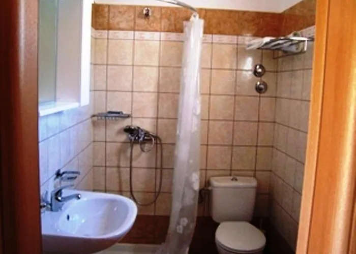 Marina Blue Орнос