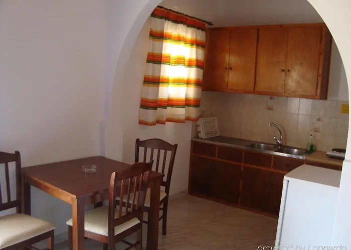 Marina Blue Πανσιόν